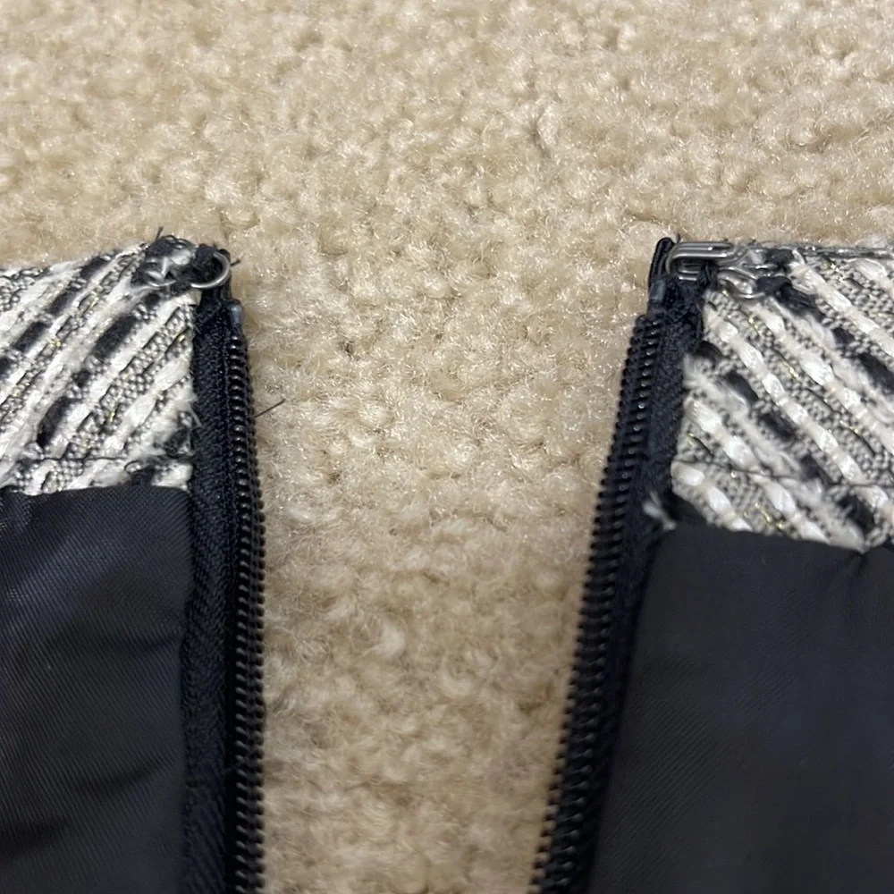Ann Taylor Loft | Skirt - Picture 4 of 8